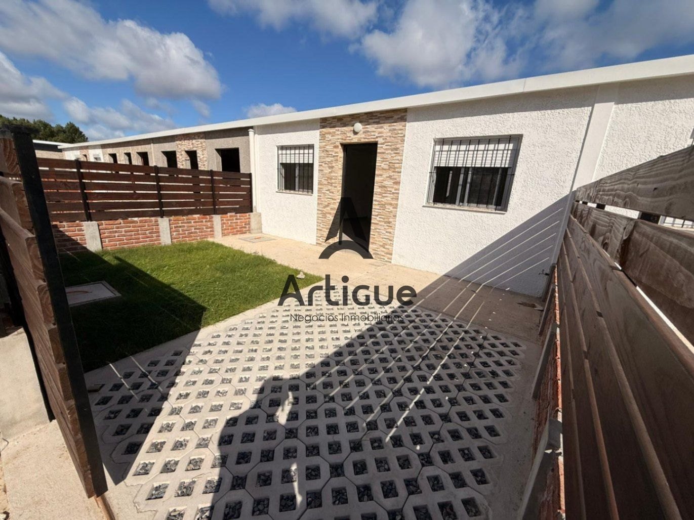 Vivienda con patio del proyecto en Lomas de Solymar